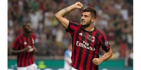 AC Milan prefere jogadores estrangeiros